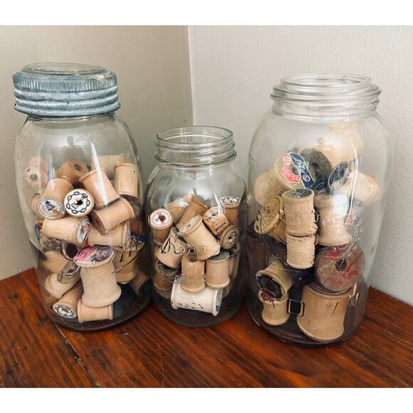 Set of 3 Antique Mason Jars with Vintage Wooden Spools - Picture 7 of 7